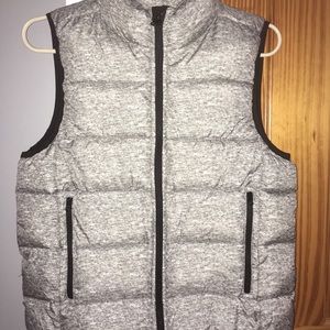 GAP NWOT grey vest for boys